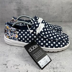 Hey Dude women’s Wendy funk navy flora dot casual